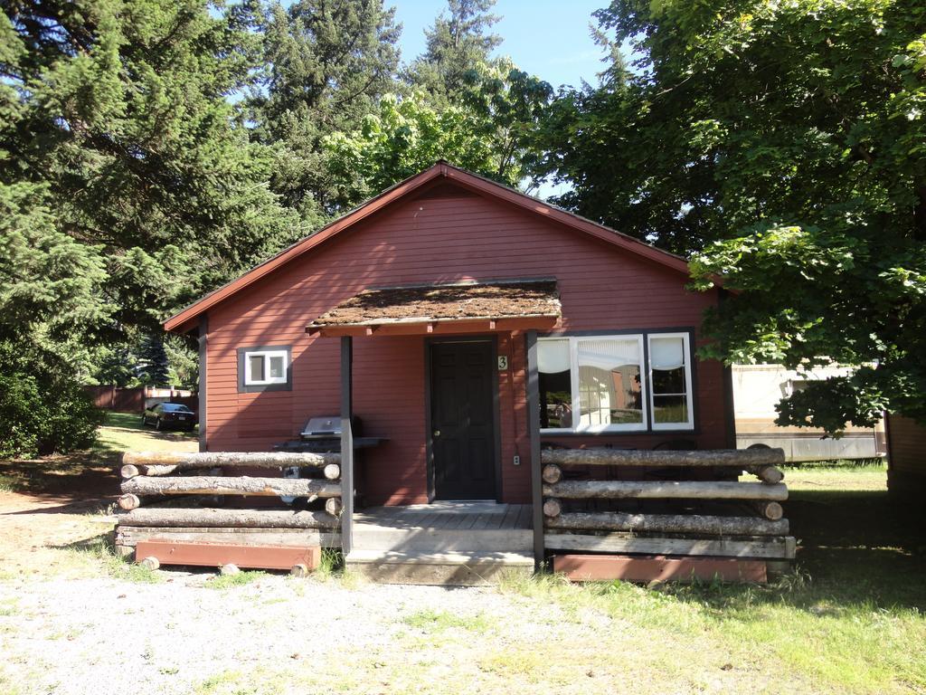 Old Towne Inne Chuckwagon Bar & Grill 3* Boston Bar